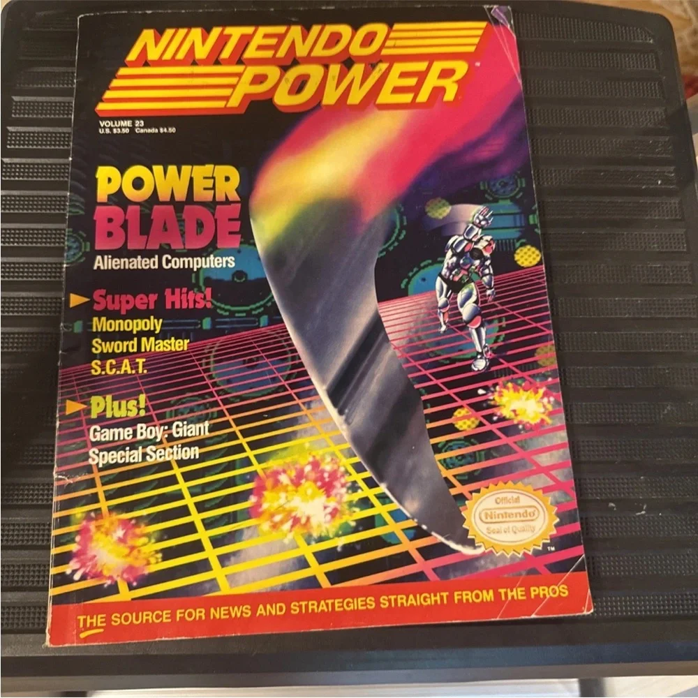 -Nintendo Power Magazine 23 Volume #23 Power Blade 1991 CGC Grade 9.6 MINT NES